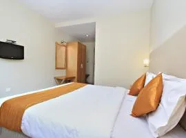 Super Townhouse Hills Palace