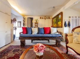 Elegant Spacious Prvt Studio Upscale Berkeley，伯克利的飯店