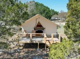 Peaceful Glamping Award-Winning Hill Country