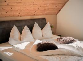 Gesundheitsbauernhof -Landhof - Offenbacher, Hotel in Seckau