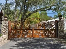 WineCountry Retreat with Casita Bocce & Sunset Views