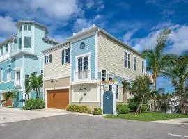 The Funky Fish Shack - Marina View with Boat Slip