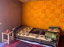 Bouhayat desert camp Tagounite, hotel in Tagounite