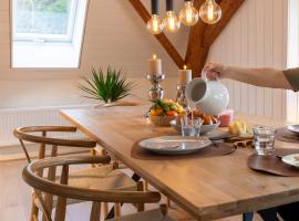 Little Nest -Aarau Natur&Ruhe zwischen Seen und Schlössern, hotel in Teufenthal