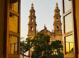 CASA UMBRAL - Plaza principal