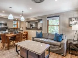 Cedar Crest - Sparrow Cottage 1