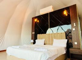 Rum Paradise luxury camp, hotel in Wadi Rum