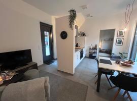 Modernes Tiny Apartment in Lage, hotel a Lage