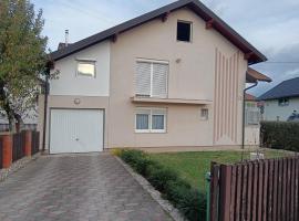 Apartmani Srebrenik, hotel en Srebrenik