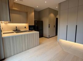 Modern apartment near Gardermoent airport, ξενοδοχείο σε Nannestad