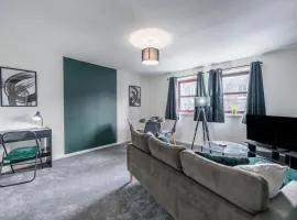 Fraserburgh Apartment - 2 bed, free parking & wifi