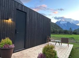 Nygård Panorama – hotel w mieście Stryn