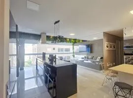 Conforto na Praia Gonzaga, Estacionamento, Piscina