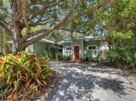 Coastal Beauty with sunset Cruise on 10 day bookings