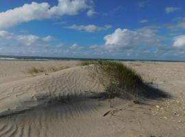 25 person holiday home in Rømø-By Traum, hotel en Mølby