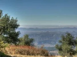 Cozy Rustic Mountain Home with Breathtaking views