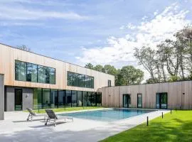 Blue Jay Villa by Rove Travel 7BR Home with Pool