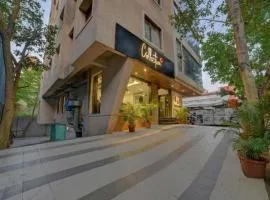 Collection O Pune Railway Station Formerly Kapil Residency