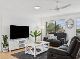 Villa 3 - The Breakers Resort, ξενοδοχείο σε Yamba