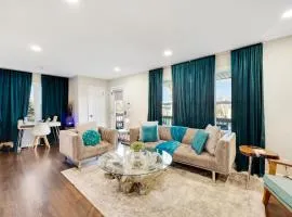 OneNinth-Luxury Downtown Retreat