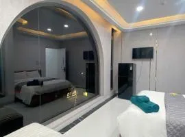 Khách sạn Nữ Vương