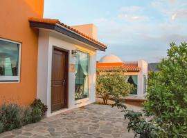 Suite Paradise Hospedaje Romantico en Valle de Gpe, hôtel à San Pablo