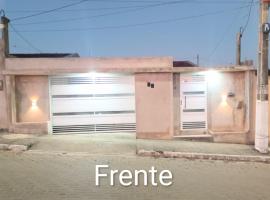 Lar Doce Lar，位于加拉尼温斯的酒店