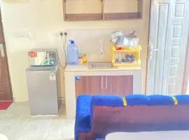 Elluq Modern Cosy Studio Apartment