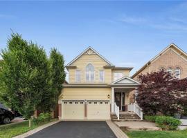 Tranquil Haven near Niagara โรงแรมในThorold