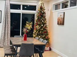 Luxury Home 2 mins drive to Saugeen Shores beach