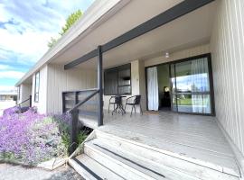 Mt Aspiring Holiday Park, ξενοδοχείο σε Γουανάκα