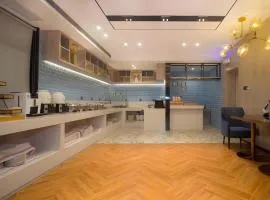 Echarm Hotel Changsha Wuyi Square Railway Metro Station