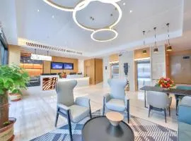 City Comfort Inn Yunfu Xinxing Juncheng Plaza