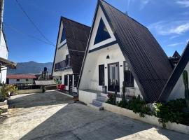 Rahayu Cabin Villa, brunarica v mestu Diyeng