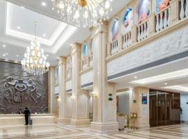 Vienna Hotel Yunnan Qujin High-Speed Railway Station Wuguan 1st Middle School、Qujingのホテル