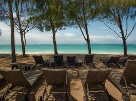 Bahari Dhow Beach Villas
