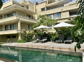 NEW Beachfront 3-bedrooms Apartment in Tamarin, Ocean Legend