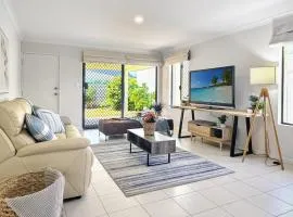 Seascapes And Beaches