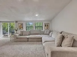 Norman Luxe Retreat Pool & Hot Tub