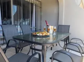 Seagull Apartment -2 Bedroom Apartment 408 by First Private Stays