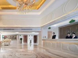 Vienna Hotel Shenzhen Longgang Baifucheng