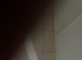 Hevenly Retreat, hotel in Boronia Heights