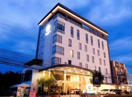 Home Crest Hotel, hotel v destinaci Sanghay