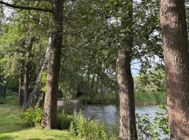 Stylish marine studio, balcony, parking in Lauttasaari