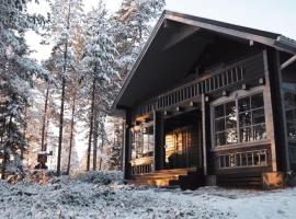 Kalliorinne - Lakefront Villa, hotel i Ruka