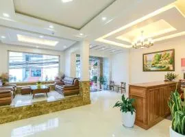 Hlong Dalat Hotel - Ngay Trung Tâm