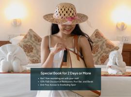 Amed Cafe & Hotel Kebun Wayan, hotel em Amed