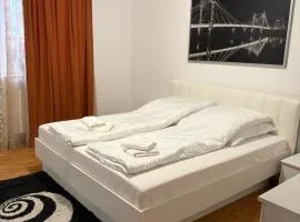 APARTAMENt SOLO
