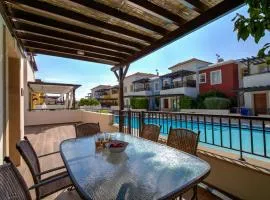 Aphrodite Gardens Apartment by Ezoria Villas