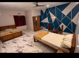 Lucky star restaurant and stay、マディケーリのホテル